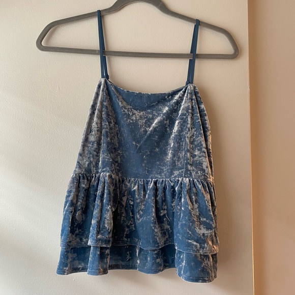 American Eagle Outfitters Tops - American Eagle Velvet Tiered Camisole (M)